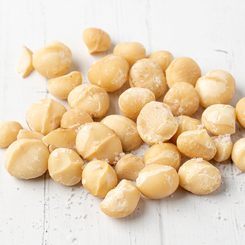 Macadamia mit Salz