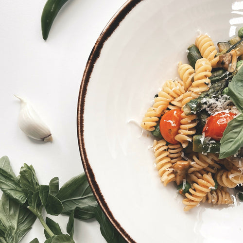 Penne con Berenjena Tomates Cherry y Jalapenos